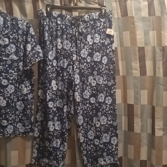 FINAL PRICE NWT CHARTER CLUB 2-pc blue multi-colored floral print pajama set Med - Picture 8 of 11